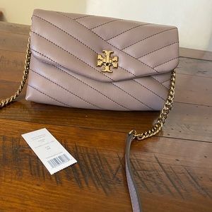 New Tory Burch Kira Chain Wallet